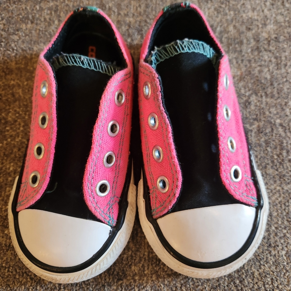 Kids Pink and Black Slip-On Shoes, Size 5